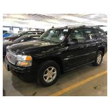 2003 GMC Yukon Denali AWD