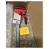BESSEY KRE3524 24" K Body REVO Parallel Bar Clamp Now With Hex Key Clamp Action  in good condition
