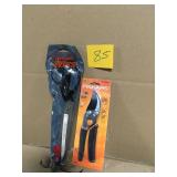 Wiss 12-1/2 in. Upholstery, Carpet, Drapery and Fabric Shears & Fiskars 5.5 in. Bypass Pruner  in good condition