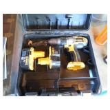 DEWALT 14.4 VOLT DRILL SET