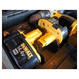 DEWALT 14.4 VOLT DRILL SET