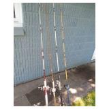 (4) FISHING ROD AND REEL COMBOS