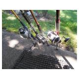 (4) FISHING ROD AND REEL COMBOS