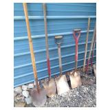 YARD TOOL LOT