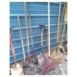 YARD TOOL LOT