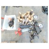 HANDYMAN/GARAGE LOT
