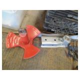 HANDYMAN/GARAGE LOT