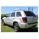 2005 Jeep Grand Cherokee Limited - 5.7L Hemi Engine -