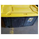 40 Gallon Sterilite Tote on Wheels ...