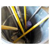 Brute Rubbermaid Container Full of ...