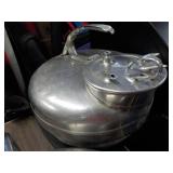 2 Stainless Steel Milking Machine...