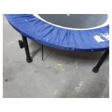 VI ban Rebounding Trampoline; 40" D...