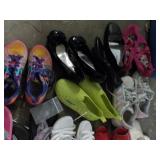 Lot of Girls Clothing and Shoes Siz...
