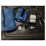 Stethoscope, Sphygmomanometer (Bloo...