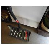 Yard Tools - Flower Pots - Cart