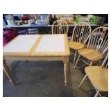 Table w/ 4 Chairs