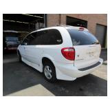 DODGE GRAND CARAVAN WITH HANDICAP ADAPTATIONS