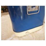 Thermos Cooler