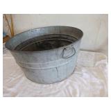 Vintage Metal Tub