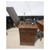 2 Vintage Sewing Machine