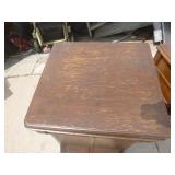 2 Vintage Sewing Machine