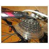SCHWINN SOLARA ROAD BIKE