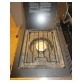 CHAR-BROIL GAS GRILL