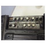ROLAND GUITAR AMPLIFIER