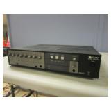 TASCAM AUDIO INTERFACE WITH JBL SPEAKER