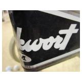 AJAY GOLF CLUB BAG WITH CLUBS