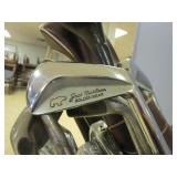 AJAY GOLF CLUB BAG WITH CLUBS