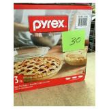 Pyrex Easy Grab Glass Pie Plate not used