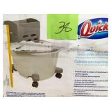 Quickie 20 Qt. Plastic Mop Bucket with Wringer in good condition