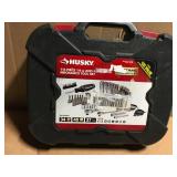 Husky Mechanics Tool Set (111-Piece) in good condition