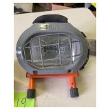 HDX Work Lights one works- missing Shield, Other one is SALVAGE for parts