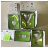 Lot of 4- Homebrite Smart LED Bluetooth 90w Bulbs, PAR38 Flood, and Candelabra style