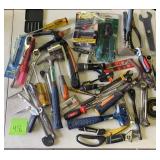 Lot of hand tools- Salvage/Untested AS IS- Hammer, Wrenches, Screwdrivers, Ratchets, ect.
