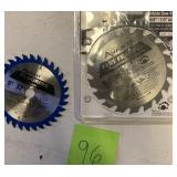 Lot of 2- Avanti saw blades- 5" 32 teeth flooring and a 5-1/2" 18 teeth fast framing