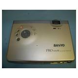 Sanyo, PLC-XU48, LCD Projector