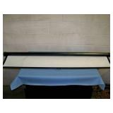 Quartet, Ceiling or Wall Mountable, Manual Pull Movie / Projection Screen