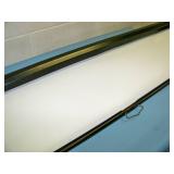 Quartet, Ceiling or Wall Mountable, Manual Pull Movie / Projection Screen