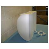 MCM Electronics, 50-8890, Indoor/Outdoor Speakers with Mounting Brackets