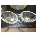 Old Pyrex mixing bowl and more with tote