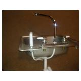 Aluminum sink bathroom, kitchen utility great condition.