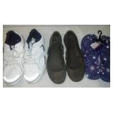 New three pair of women