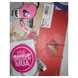 Susan G Komen cancer survivor items - get ready for October!