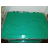 4 flip-flop top totes, all in very good condition