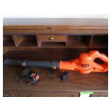 Black & Decker Cordless Leaf Blower