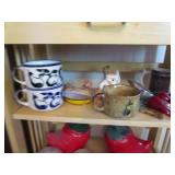 Kitchen Shelf, Cookie Jars, Misc