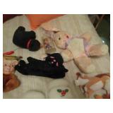 Vintage Books (Alice in Wonderland) & Stuffed Animals,